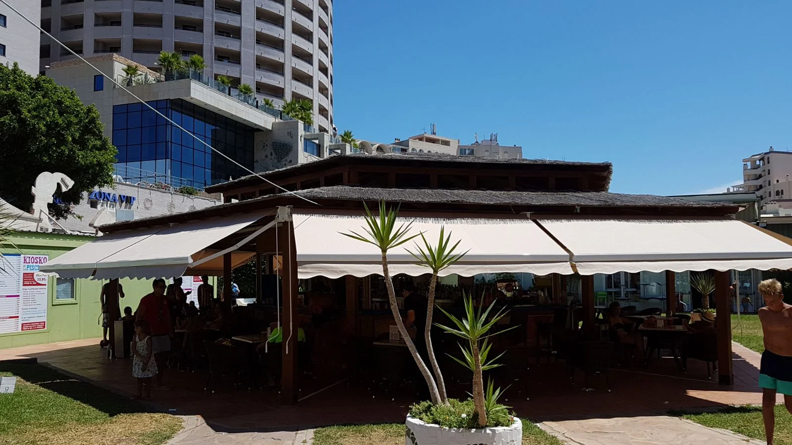 toldo de brazos extensibles