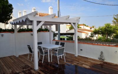 SOLUCION: Toldo sobre estructura madera, piedra o metal en Castellón