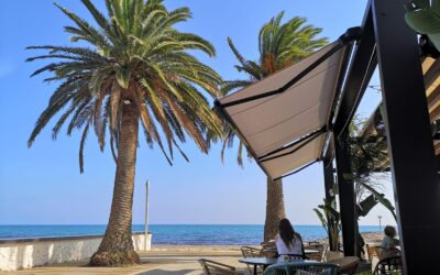 5 toldos motor + 2 toldos planos en el Habanero de Benicàssim