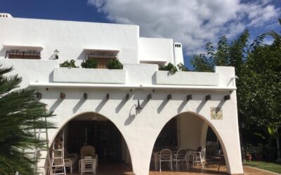 2 toldos cofre 4,50m x 3,00m motor en Torre Bellver (Oropesa)